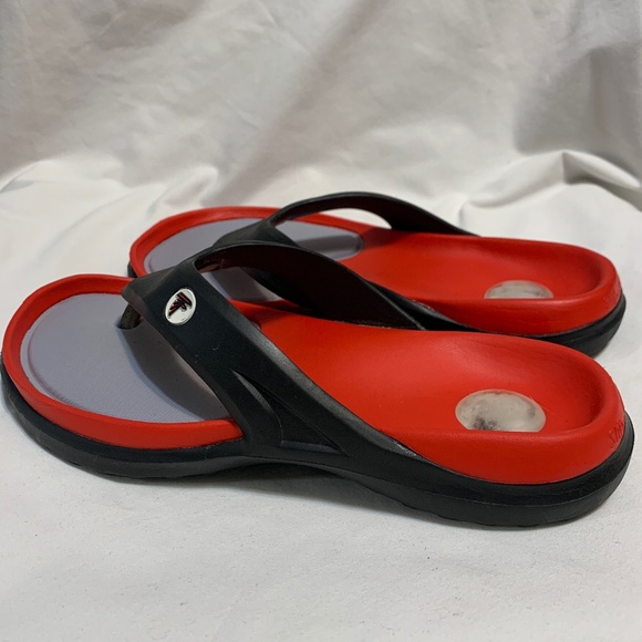 Hawaiian (Falcons) Jelly Sandals - Picture 1 of 6